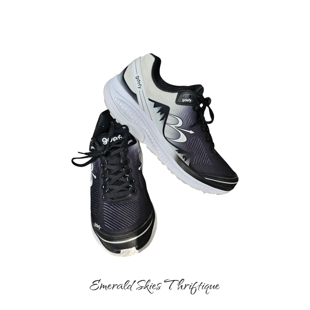 Women's gdefy sneakers